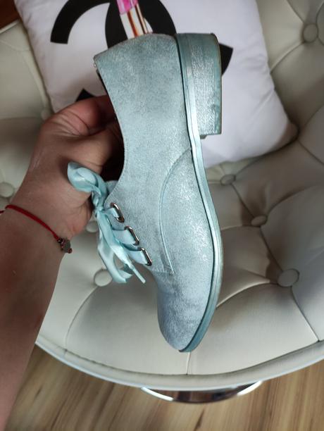 Mentolovo-strieborné poltopánky, 37