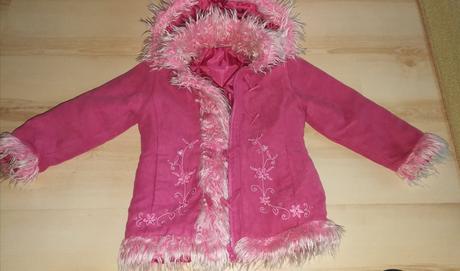 Krasny teply kabat pre dievcatko v. 116, 116