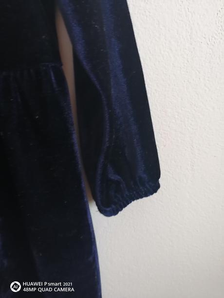 Velúrové šaty s golierom, sinsay,104