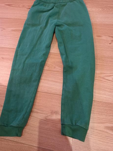 Tepláky scooby-doo, 122