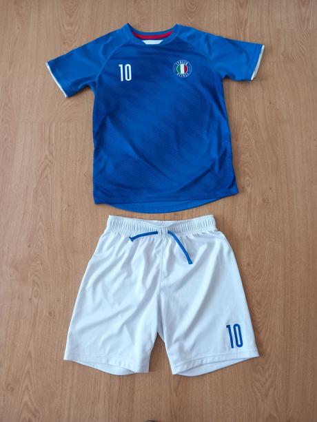 Futbalový dres, h&m,146