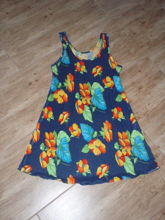 Kvietkované šaty, l