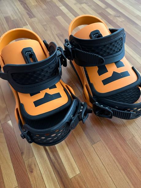 Viazanie na snowboard union cadet pro, 160+ cm