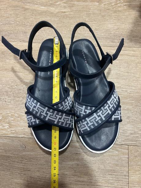 Sandalky, tommy hilfiger,33