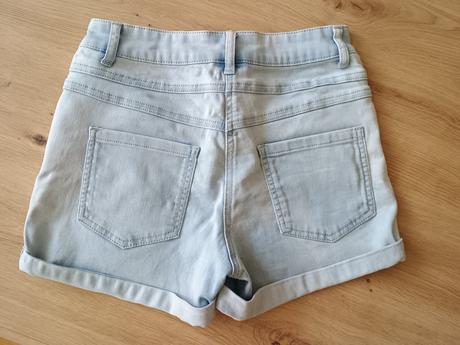 Rifľové kraťasy, 34