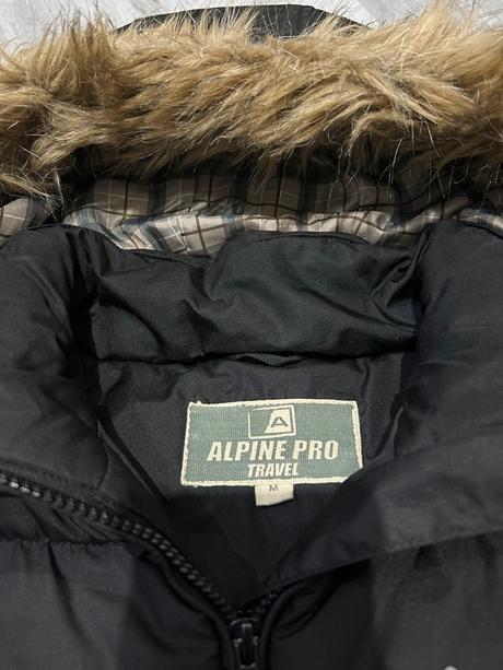 Krásna vesta alpine pro, alpine pro,m