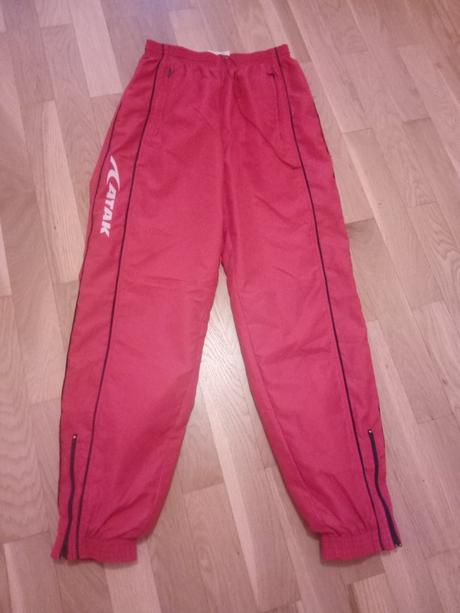 Dámska jogingova súprava atak, m