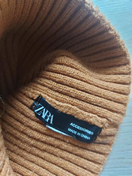 Chlapcenska ciapka, zara,104