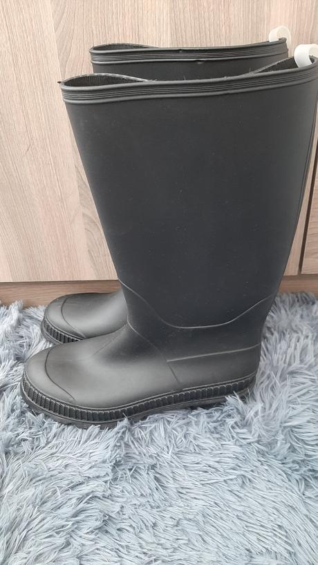 Gumaky uzasne, f&f,34