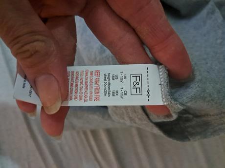 Oranžové a šedé tričko s aplikaciou 3ks, f&f,86