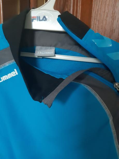 Športova tenka bundicka, hummel,152