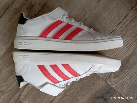 Tenisky biele + modré (už s poštovným), adidas,37