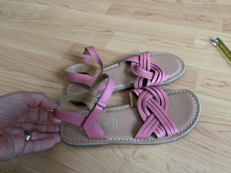 Sandálky, reserved,34