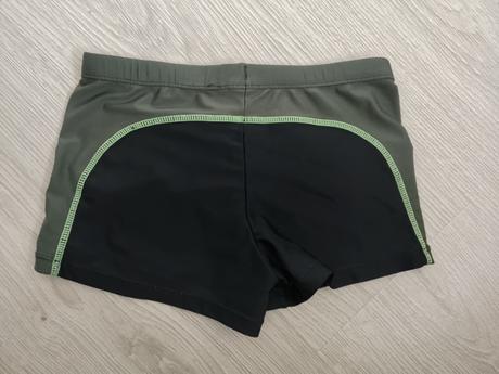 2x chlapčenské plavky, 128