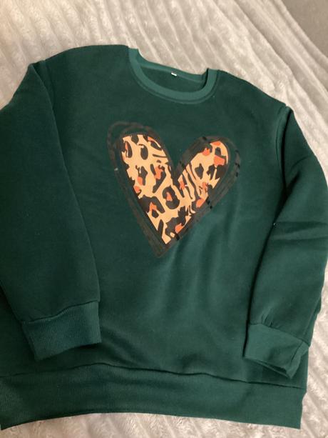 Mikina so srdiečkom, s