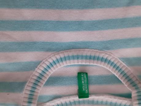 Bielotyrkysovy pasikavy pulover, benetton,104