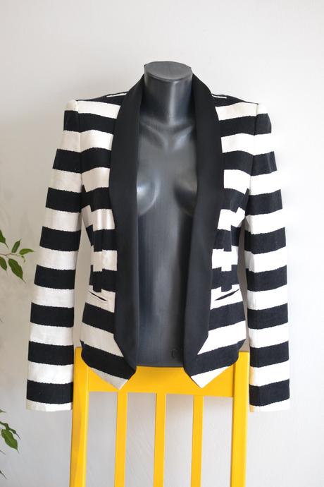 Čierno-biele sako marc aurel 34, 34