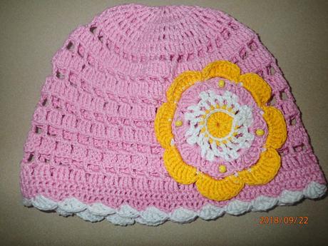 Hačkovaná jarná čiapka, 128