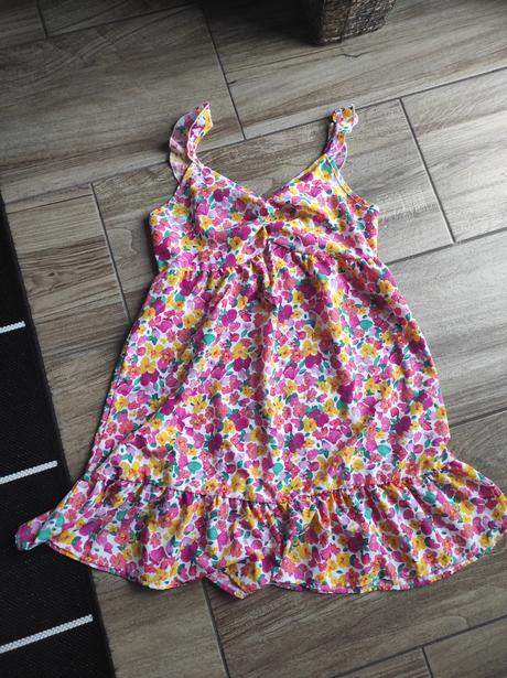 Šaty na ramienka, gate,l