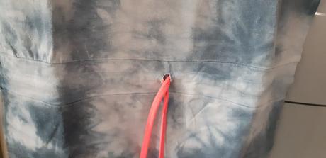 Predlzene tricko, xl