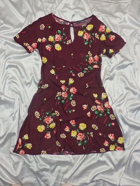 Kvalitné letné šaty, atmosphere,40