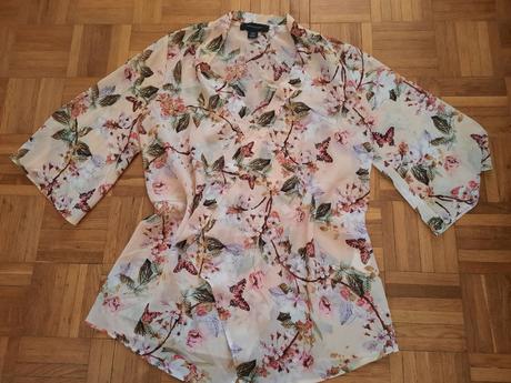 Dámske kimono, atmosphere,s