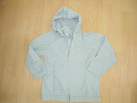 Dievcenska prechodna bundicka, c&a,110