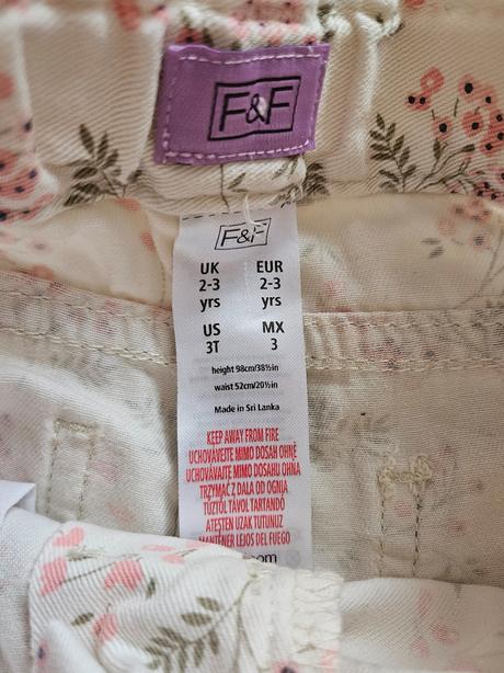 Kvetinové kraťasy, f&f,98