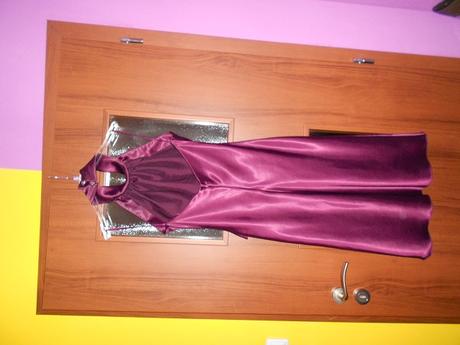 Fialové spoloč.šaty+náušnice a náramok ako darček, 36