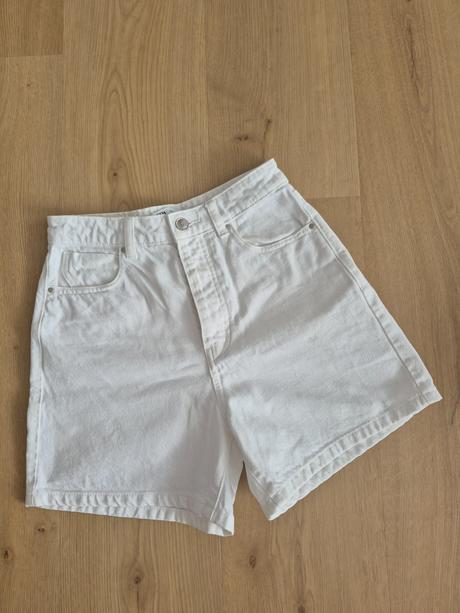 Šortky, zara,36