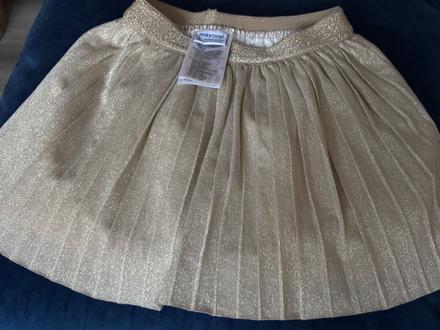 Sukňa mayoral, mayoral,92