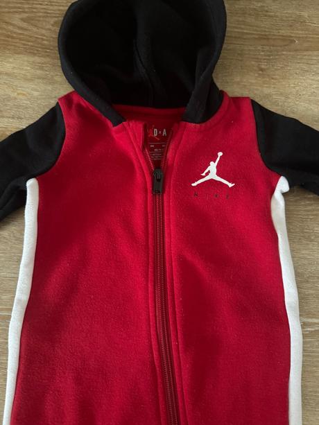 Jordan overal 6-9mes., air jordan,68