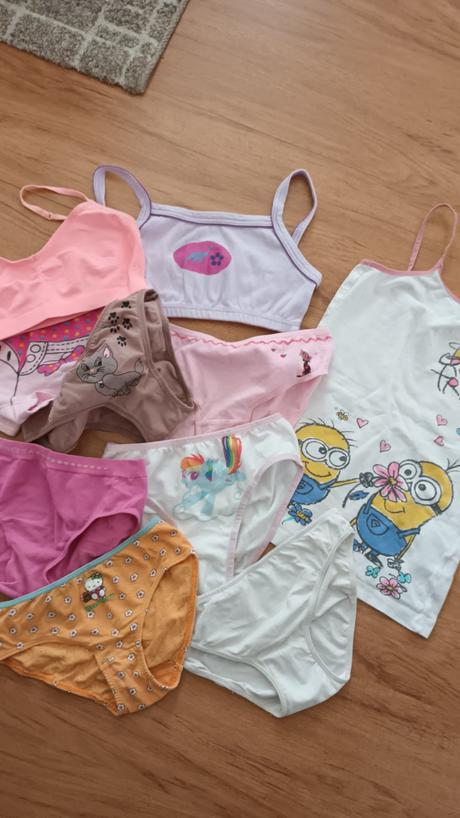 Balík 7 nohavičiek,1 tielko,2 lambády, h&m,146