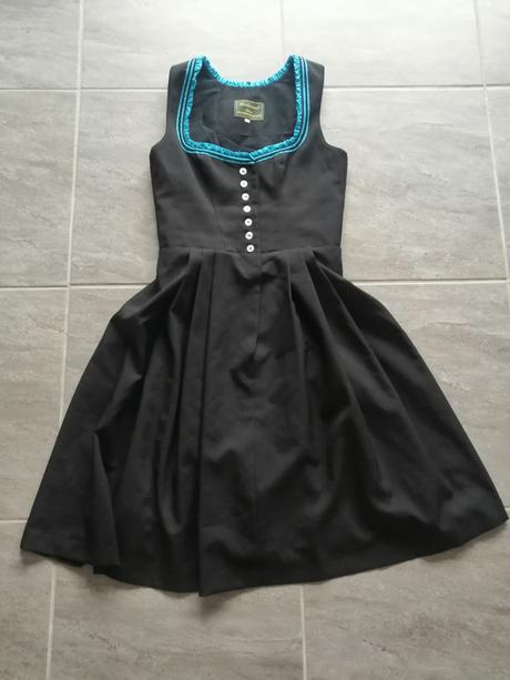 Živôtikové čierne šaty v36, 36