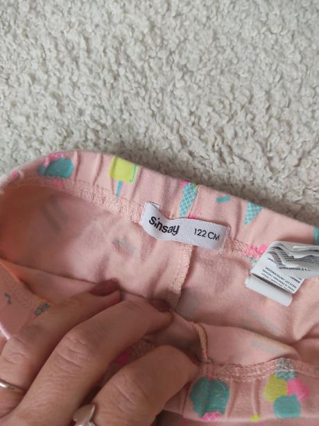 Leginy 122, sinsay,122