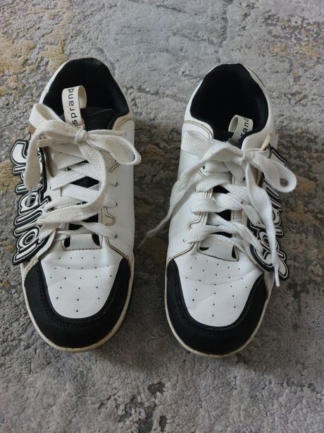 Tenisky na dvor, sprandi,41