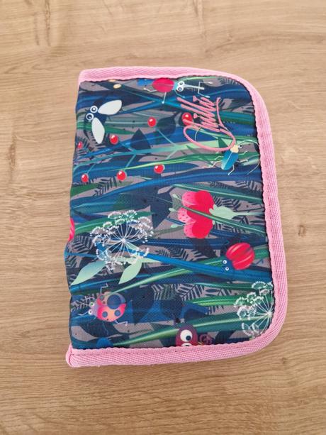 Taška školská topgal lúka, peracik darujem,