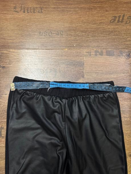 Koženkové legíny calzedonia 9-10rokov, 134