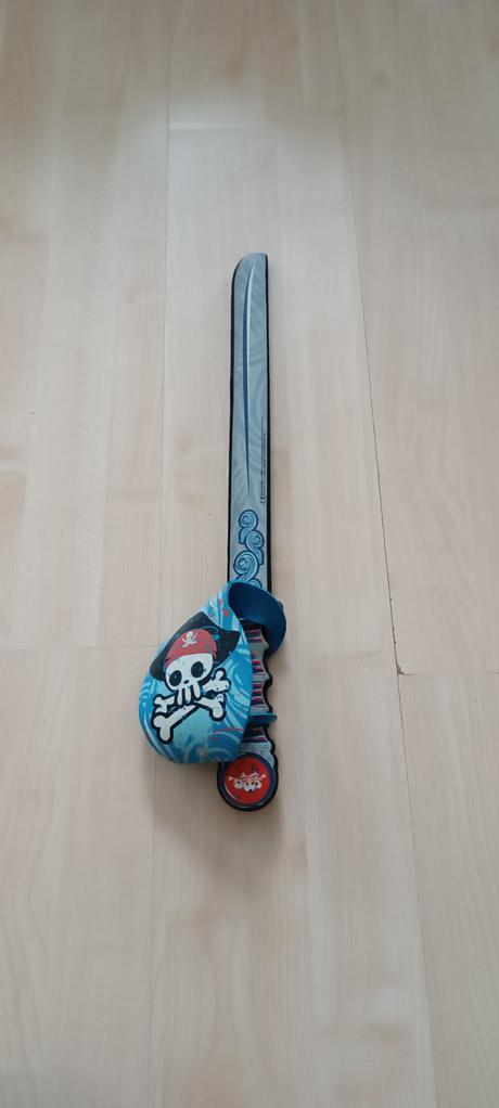 Nádherné bezpečné penové meče (a iné) + doplnky, 