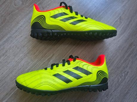 Turfy, adidas,34