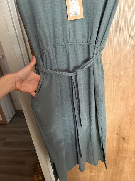 Šaty royal robbins, l