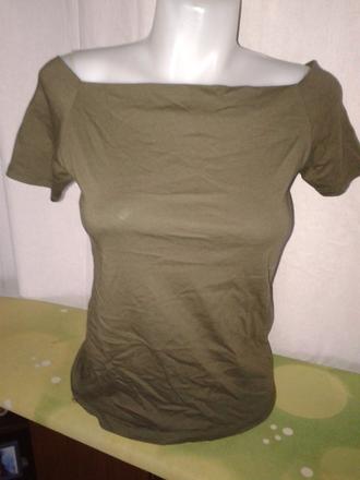 Olivový top cez ramená s, s
