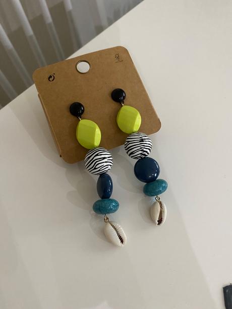 Visiace náušnice, stradivarius