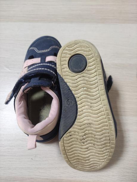 Topánočky impidimpi, 25