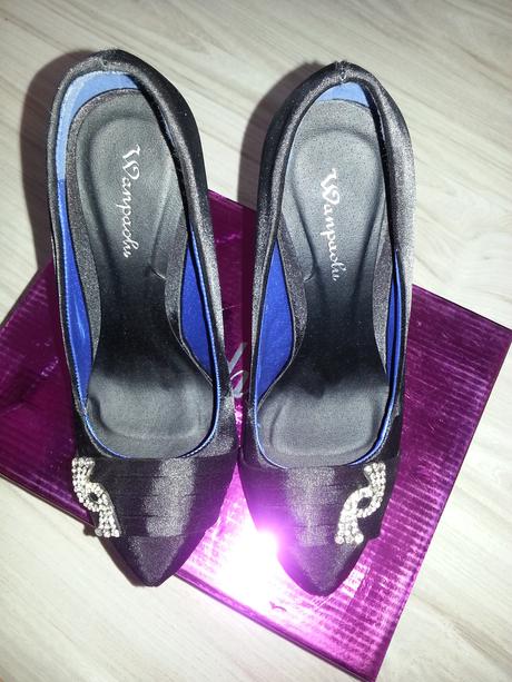 Saténové lodičky, 35