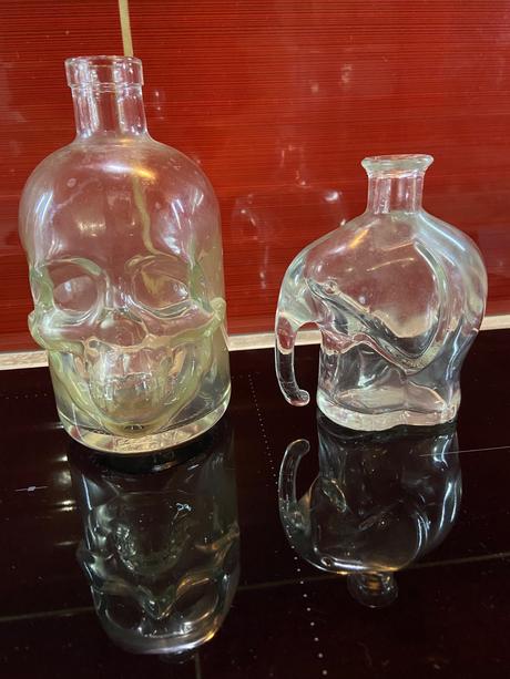 Sklenené fľašky dekoratívne/ zberateľské, 