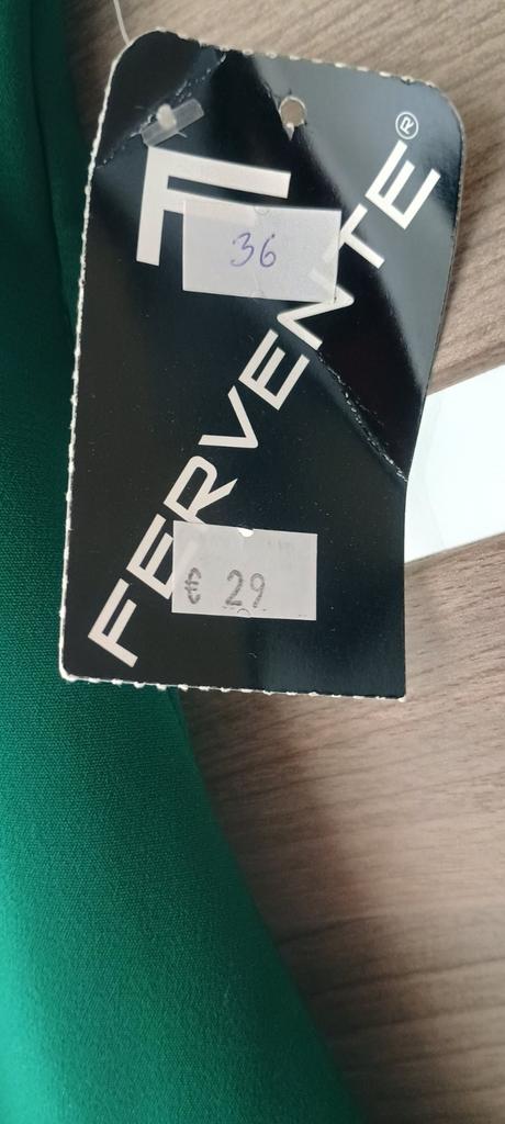 Cisto nove spolocenske saty -, 36