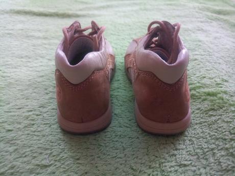 Pohodlné celokozene topanocky na prvé krocky, 20