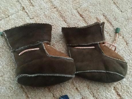 Kožené kožušinové capačky 17/18, 17