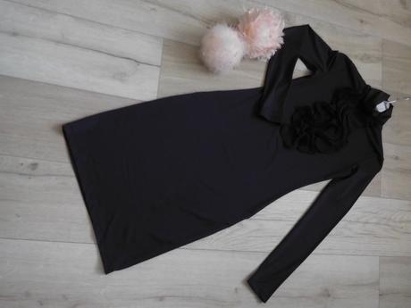 Šaty dámske elastické skvele sedia na postave-s,, s